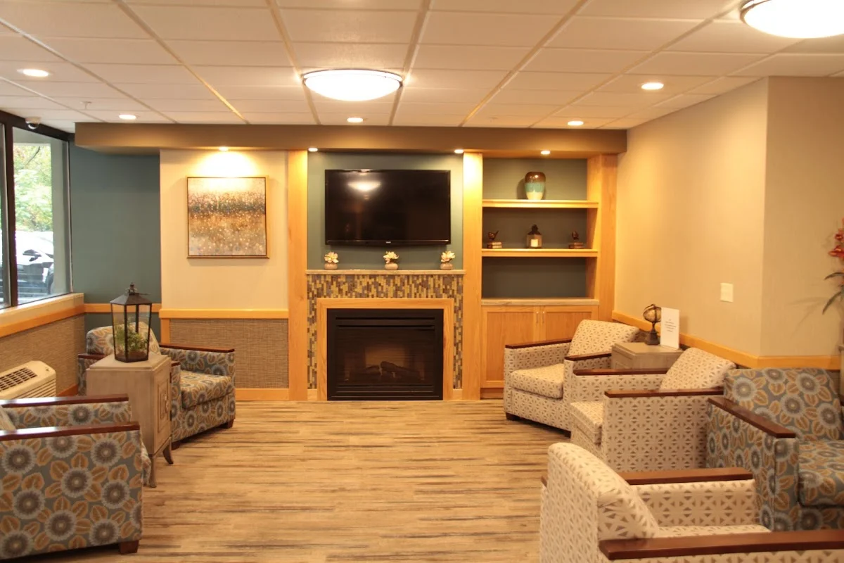 Hudson Park Rehabilitation and Nursing Center - Photo 2