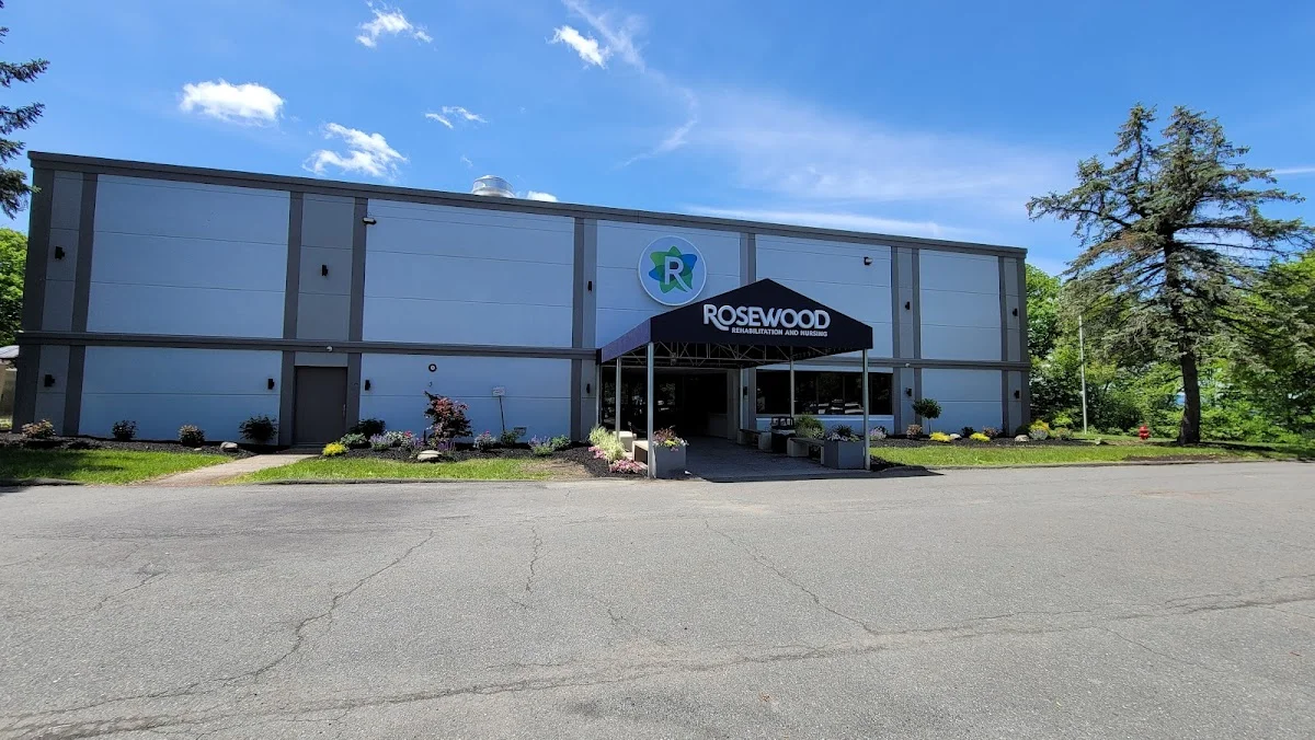 Rosewood Nursing and Rehabilitation Center: Nursing Home In New York | NY Nursing Home