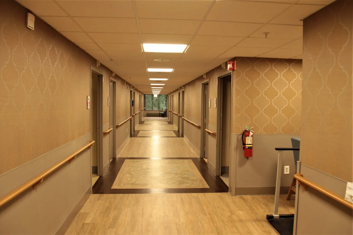 Hudson Park Rehabilitation and Nursing Center - Photo 4