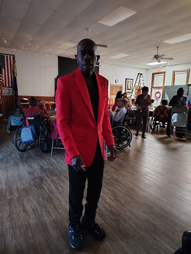 New Albany Health and Rehab Center - Photo 4